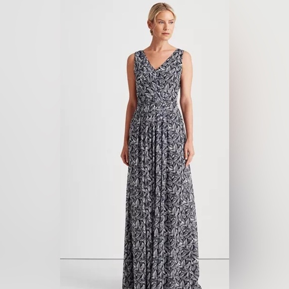 Lauren‎ Ralph Lauren Floral Georgette Pleated Belted V Neck Maxi Dress - Size 6 - Picture 1 of 10